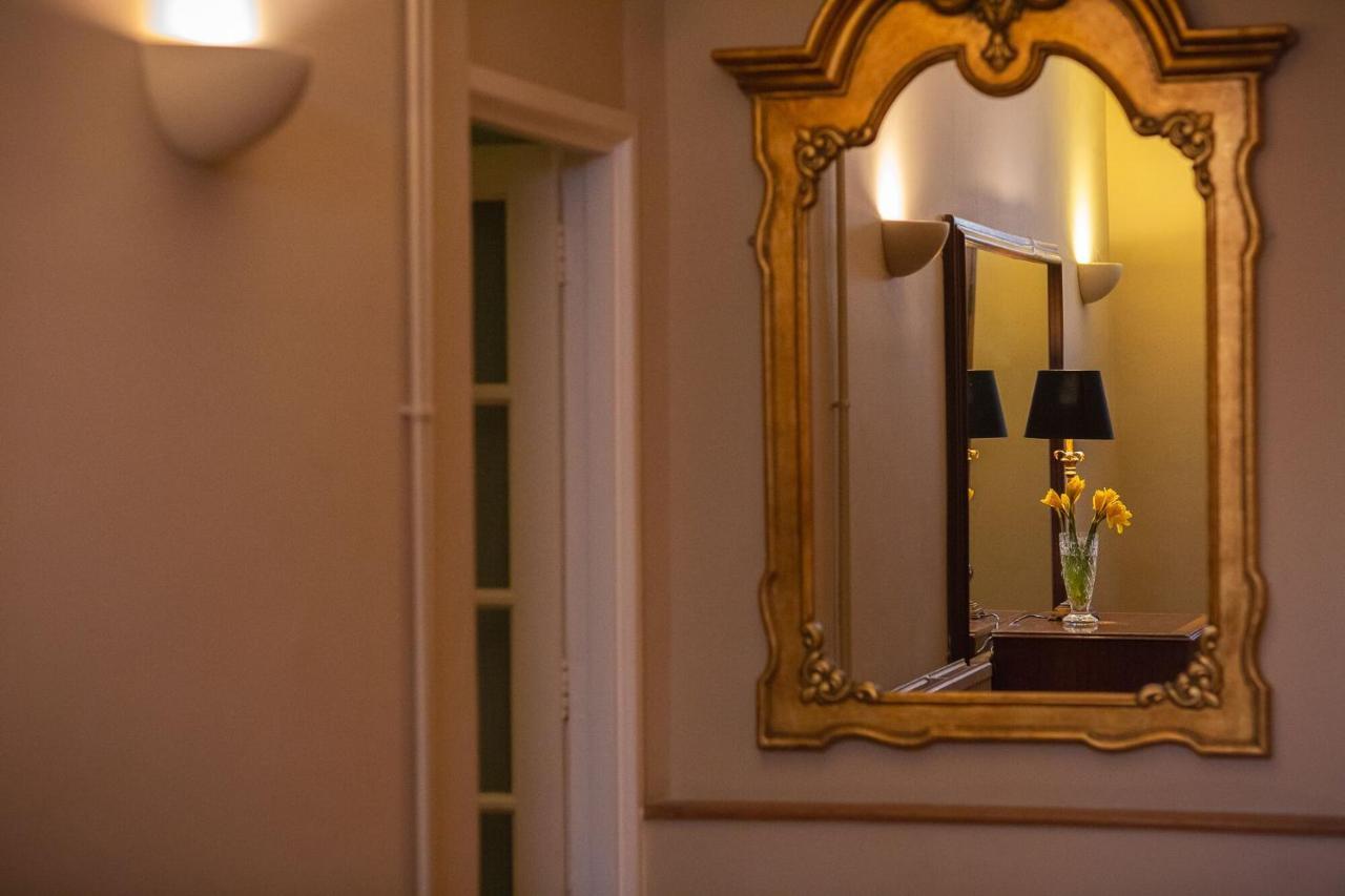Chester House Hotel Bourton-on-the-Water Eksteriør billede